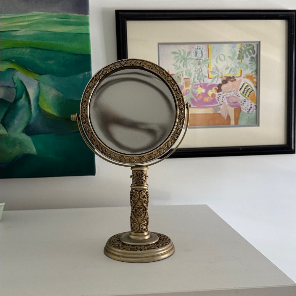 Vintage Gold Tone Two Sided Swivel Round Vanity Stand Alone Make Up Mirror AS IS - Picture 12 of 12